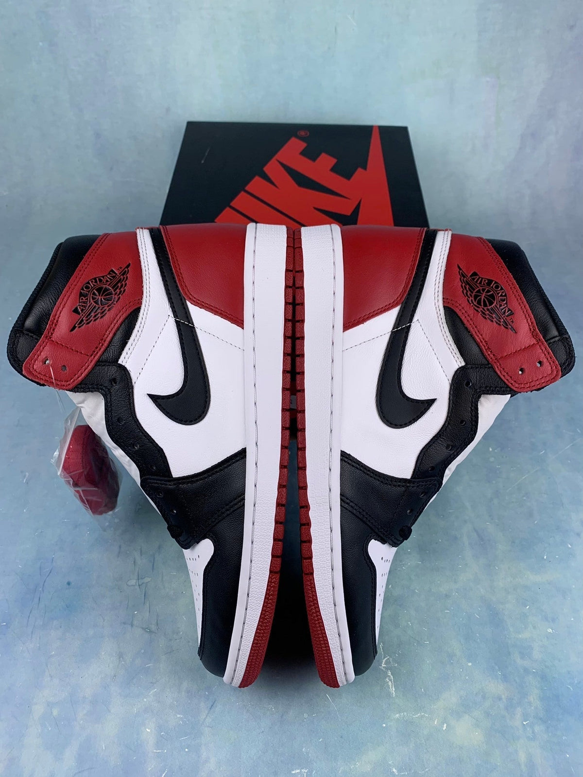 Air Jordan 1 High - Unisex Sneakers Style 22